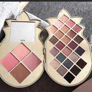 Brand new eye shadow pallet!